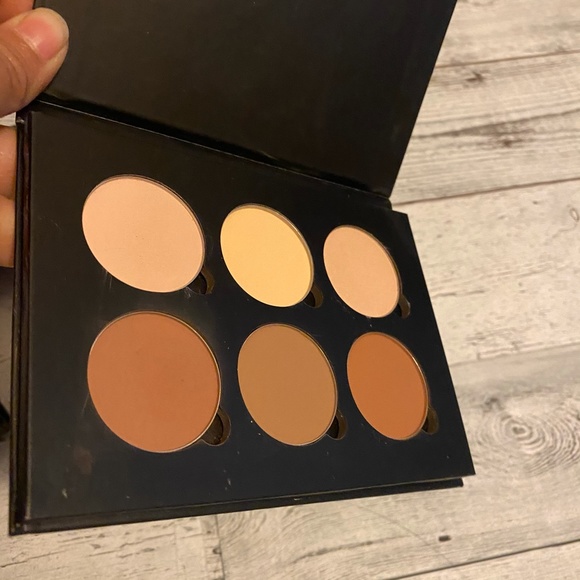Anastasia Beverly Hills Contour kit Light-Medium - Picture 4 of 7